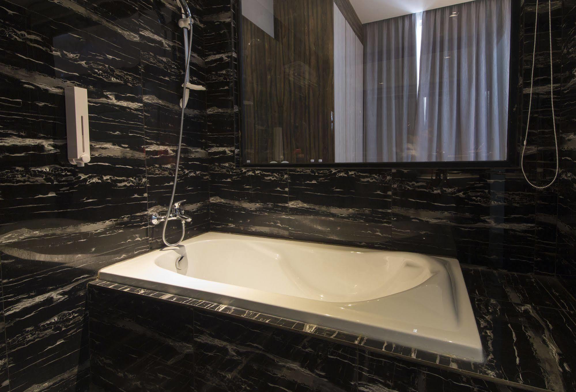 Signature Hotel @ Bangsar South Kuala Lumpur Esterno foto